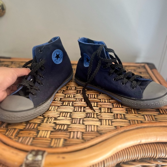 High Top Converse - Picture 3 of 4